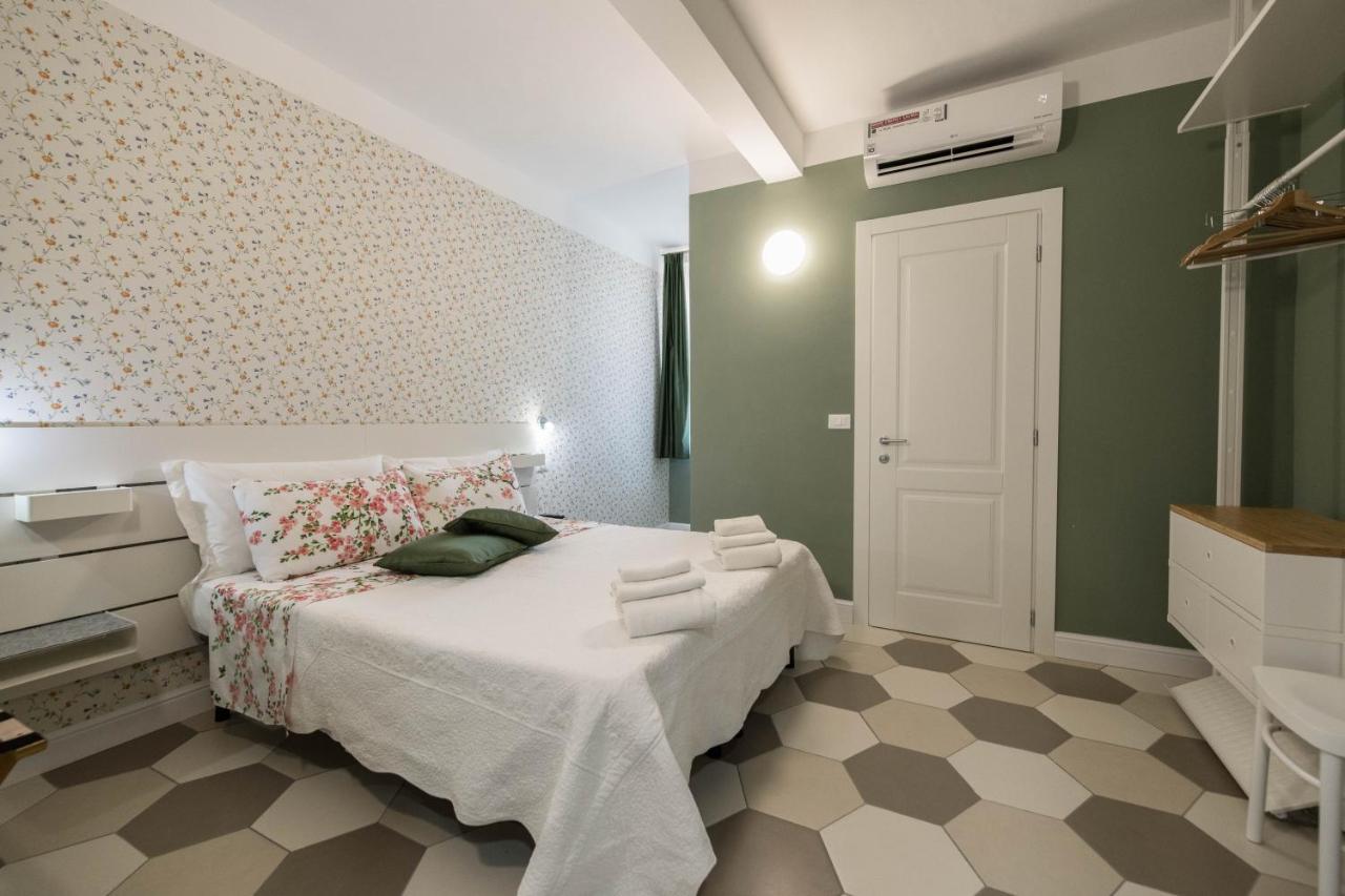 Guest House - Il Cedro Reale Venaria Reale Kültér fotó